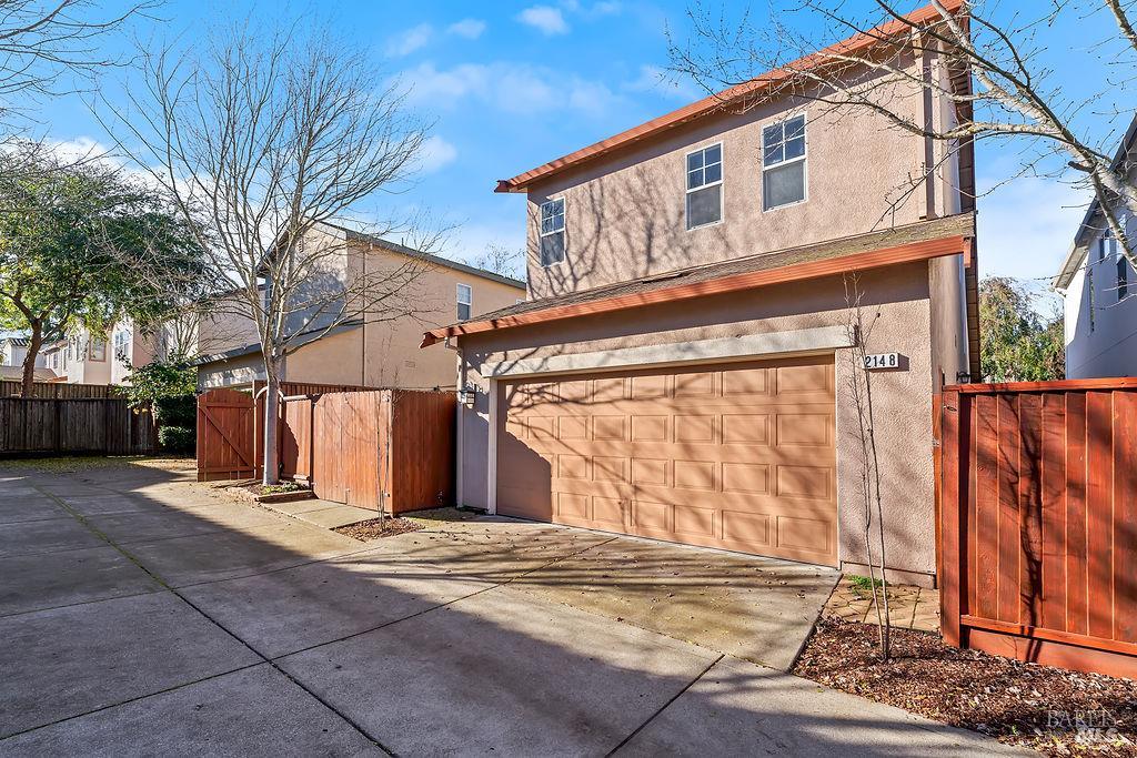 Detail Gallery Image 37 of 37 For 2148 Nectarine Dr, Santa Rosa,  CA 95404 - 3 Beds | 3 Baths