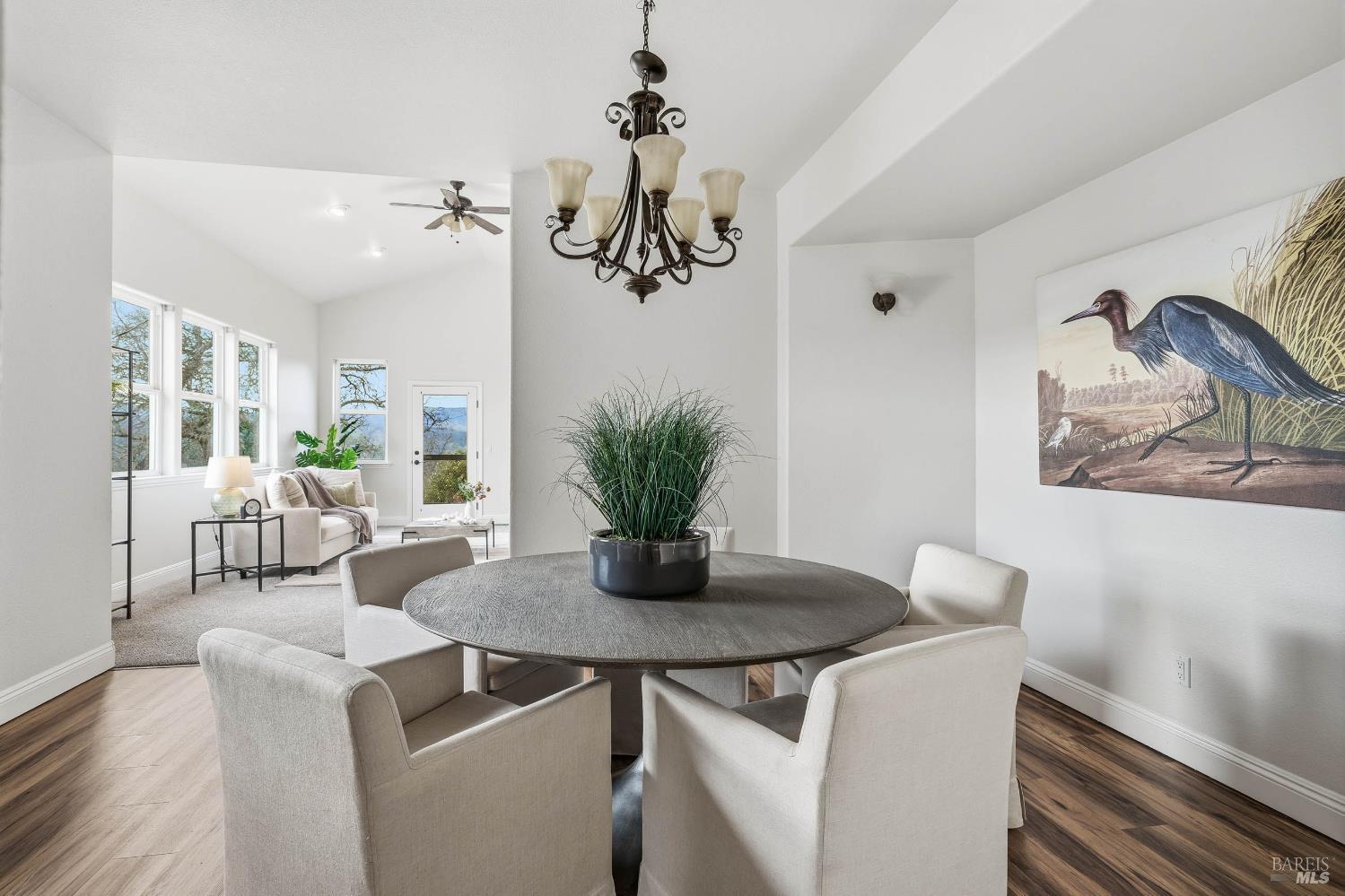 Detail Gallery Image 14 of 75 For 19429 Moon Ridge Rd, Hidden Valley Lake,  CA 95467 - 4 Beds | 2/1 Baths