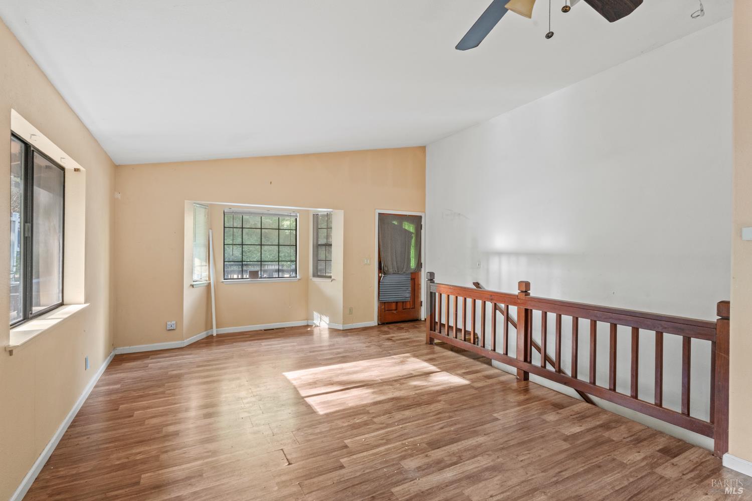 Detail Gallery Image 3 of 12 For 25237 Bluejay Ln, Willits,  CA 95490 - 3 Beds | 2/1 Baths