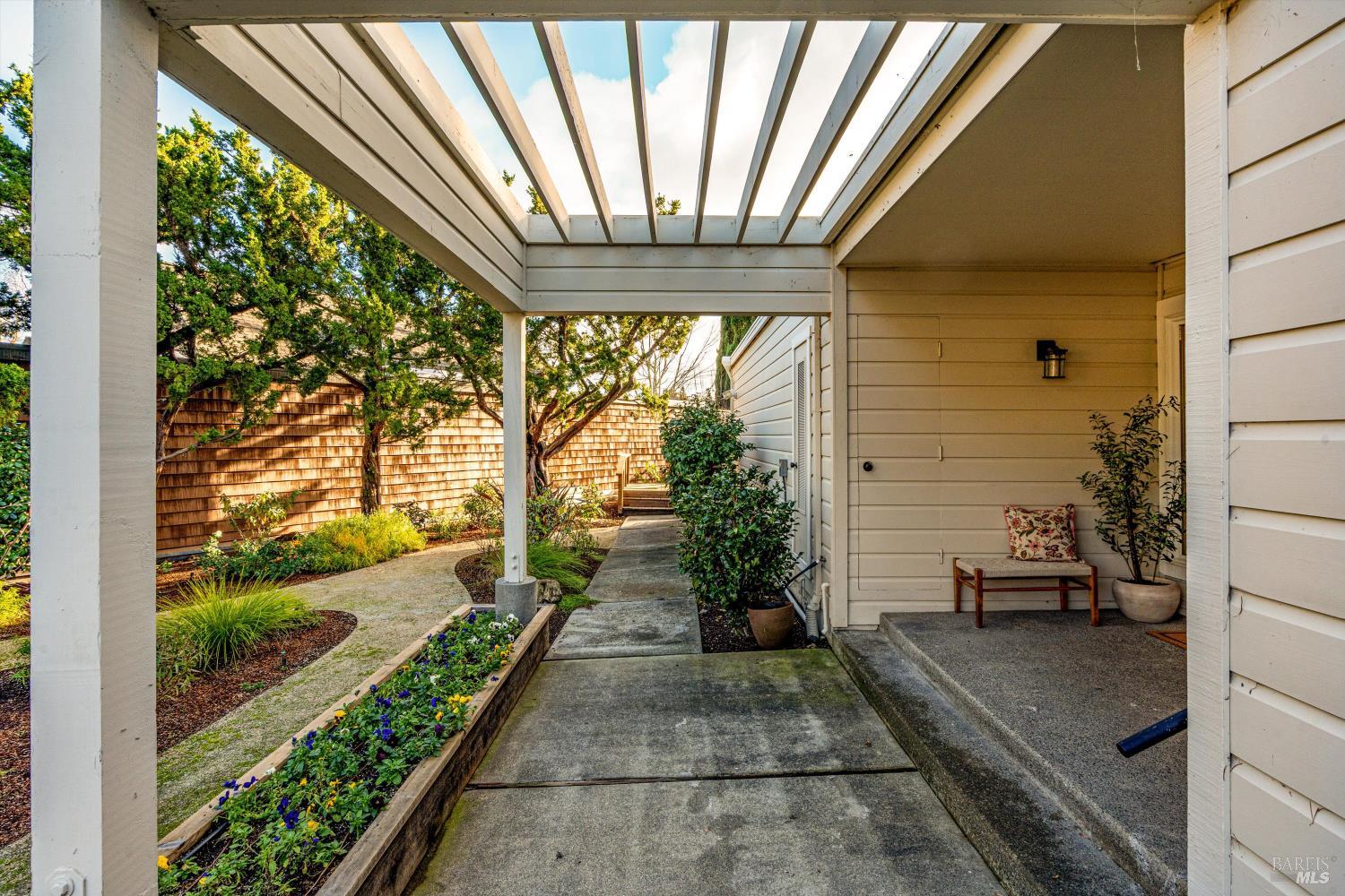 Detail Gallery Image 12 of 63 For 366 Avenida Barbera Unkn, Sonoma,  CA 95476 - 2 Beds | 2 Baths