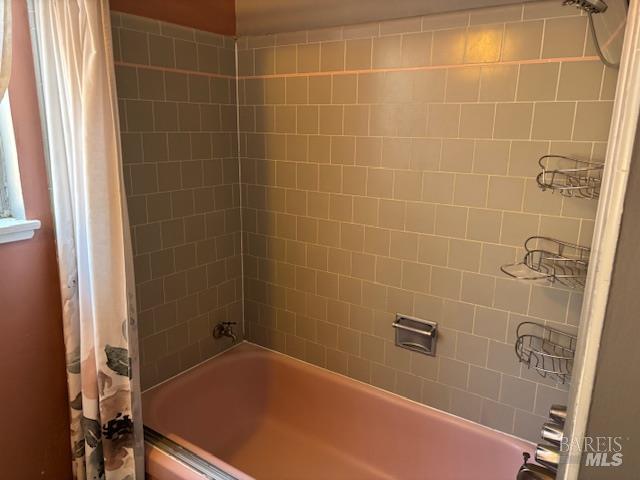 Detail Gallery Image 7 of 15 For 18 Miriam Dr, Calistoga,  CA 94515 - 2 Beds | 1 Baths