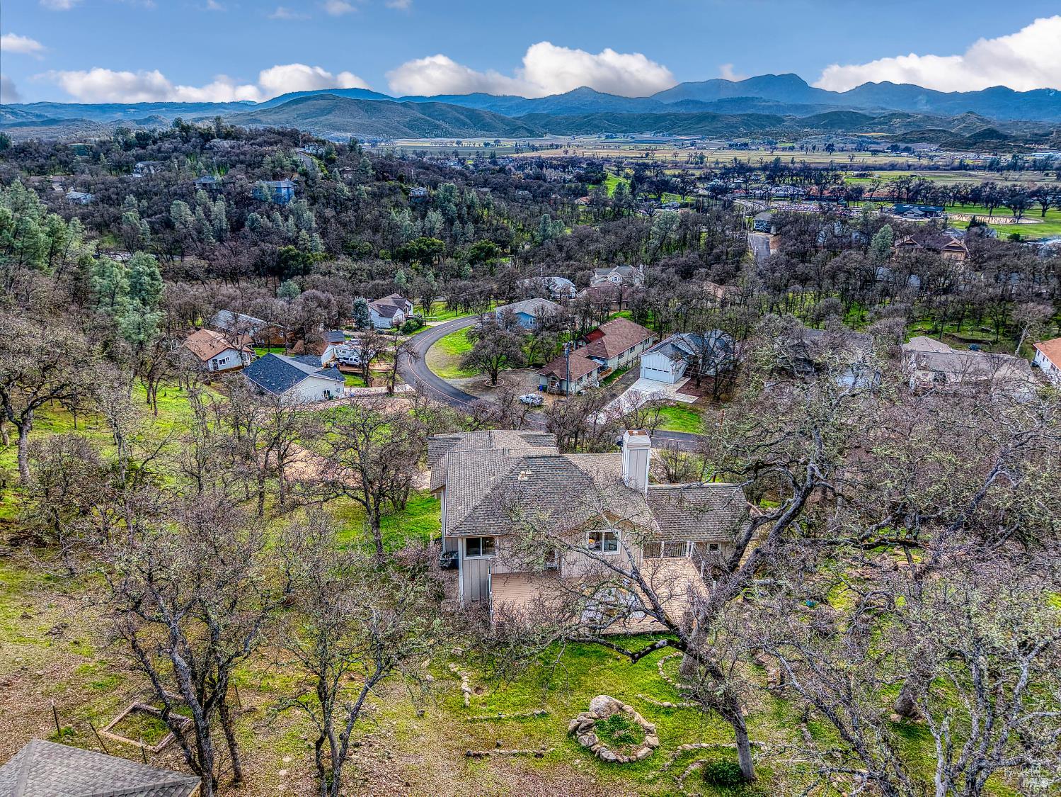 Detail Gallery Image 62 of 75 For 19429 Moon Ridge Rd, Hidden Valley Lake,  CA 95467 - 4 Beds | 2/1 Baths