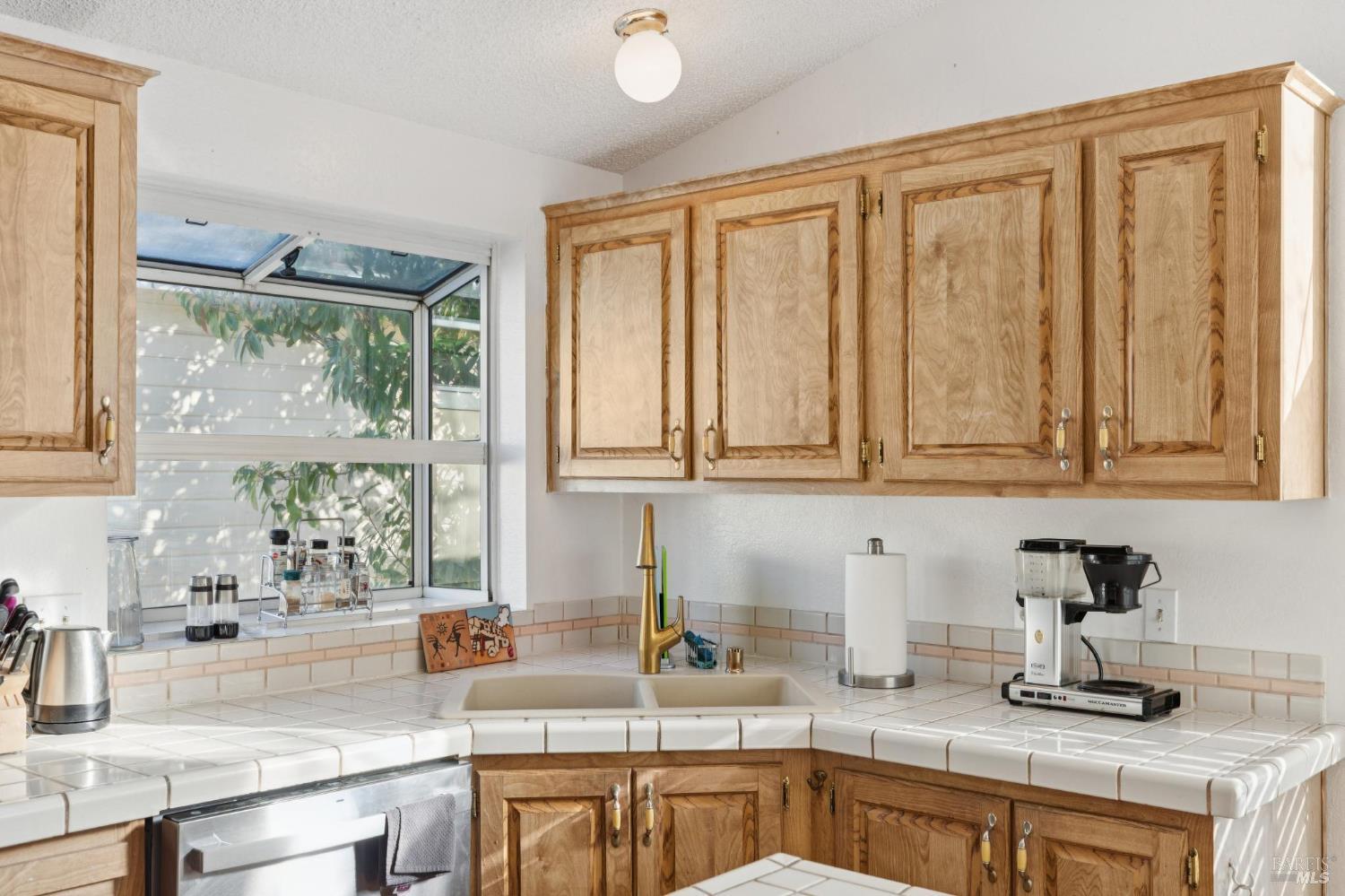 Detail Gallery Image 18 of 40 For 282 Paseo Bolivar Unkn, Sonoma,  CA 95476 - 2 Beds | 2 Baths