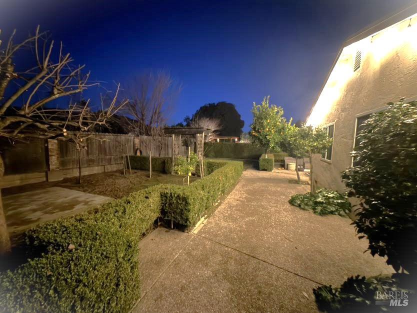 Detail Gallery Image 15 of 15 For 19 San Miguel Way, Novato,  CA 94945 - 3 Beds | 2 Baths