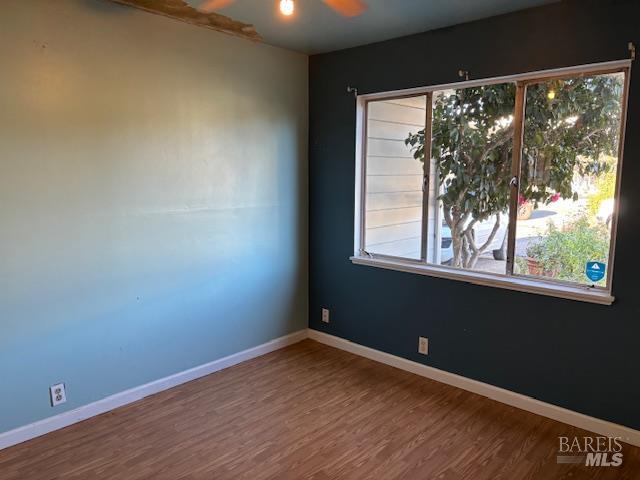 Detail Gallery Image 4 of 15 For 18 Miriam Dr, Calistoga,  CA 94515 - 2 Beds | 1 Baths