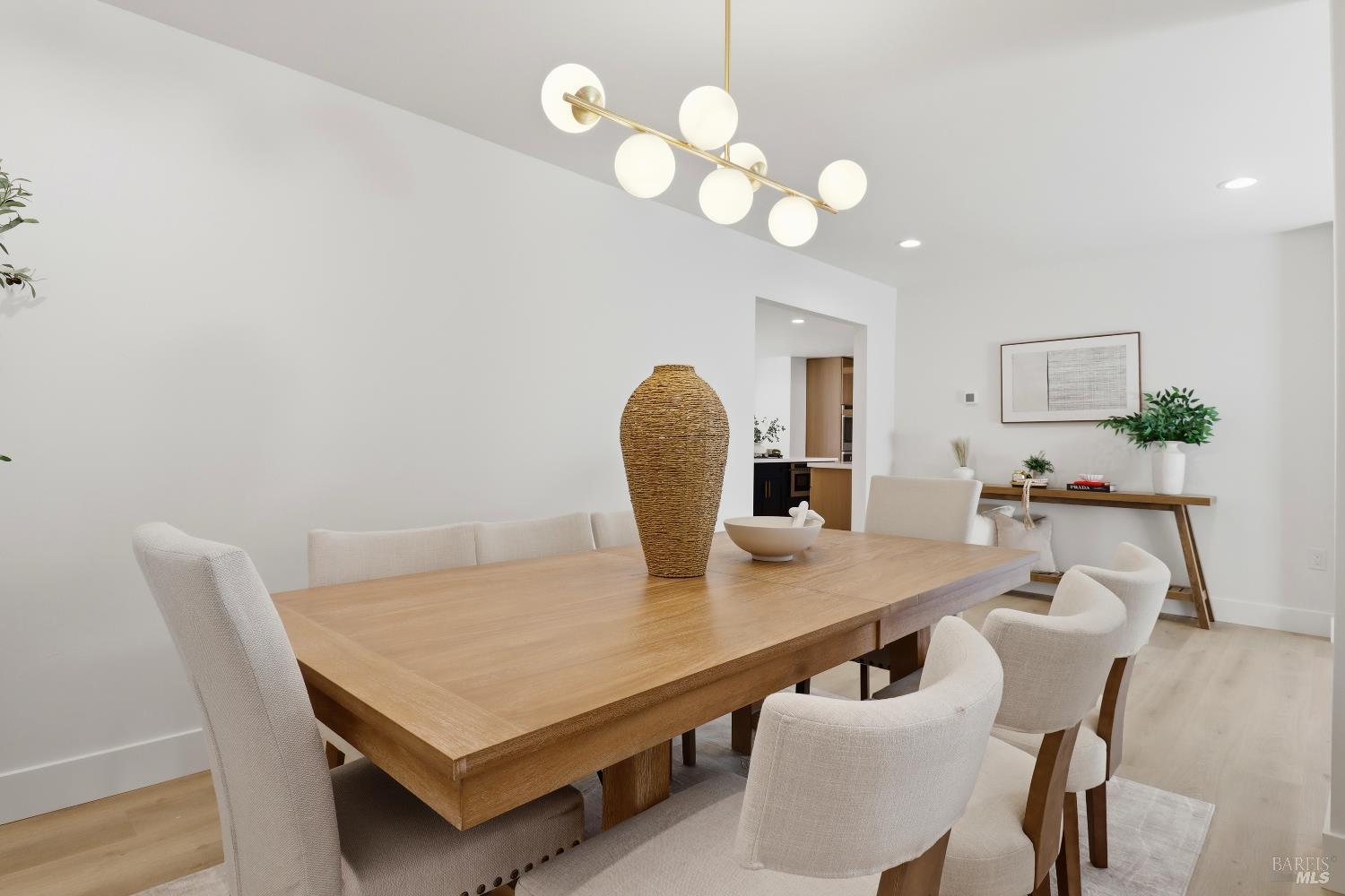 Detail Gallery Image 15 of 41 For 791 Storybook Ct, Novato,  CA 94947 - 3 Beds | 2/1 Baths