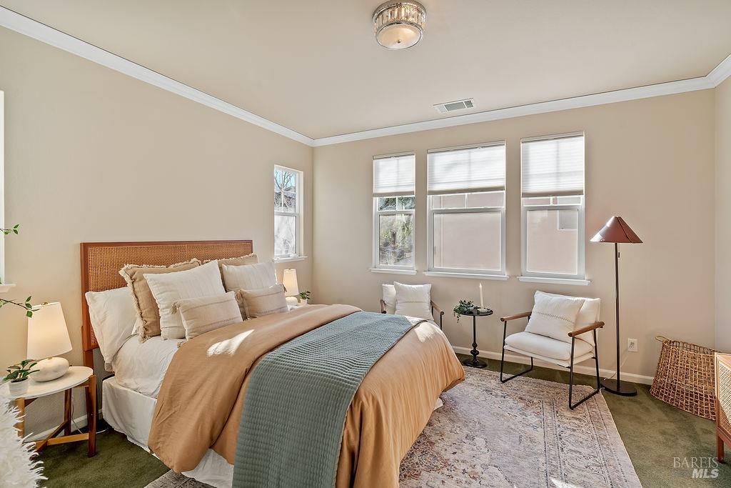 Detail Gallery Image 17 of 37 For 2148 Nectarine Dr, Santa Rosa,  CA 95404 - 3 Beds | 3 Baths