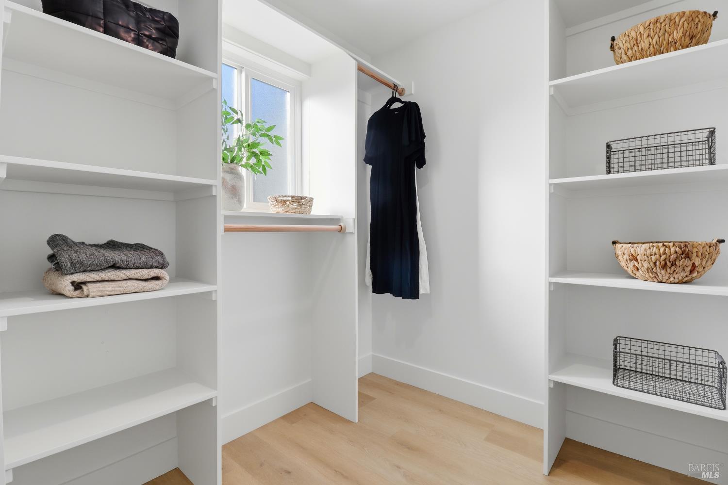 Detail Gallery Image 24 of 41 For 791 Storybook Ct, Novato,  CA 94947 - 3 Beds | 2/1 Baths