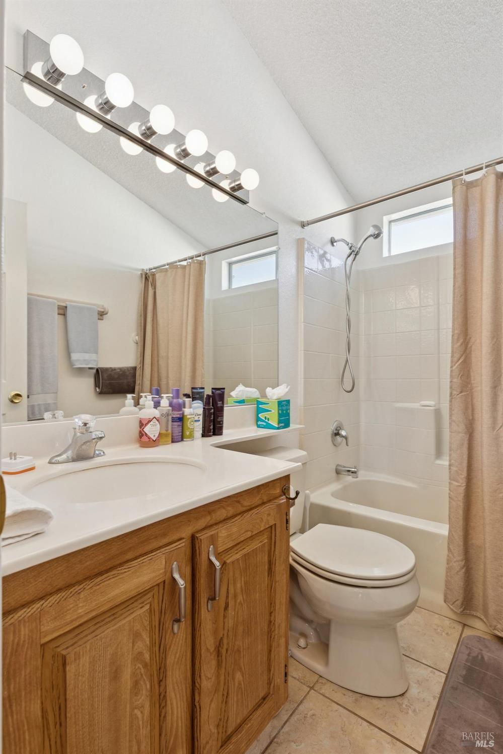 Detail Gallery Image 33 of 40 For 282 Paseo Bolivar Unkn, Sonoma,  CA 95476 - 2 Beds | 2 Baths