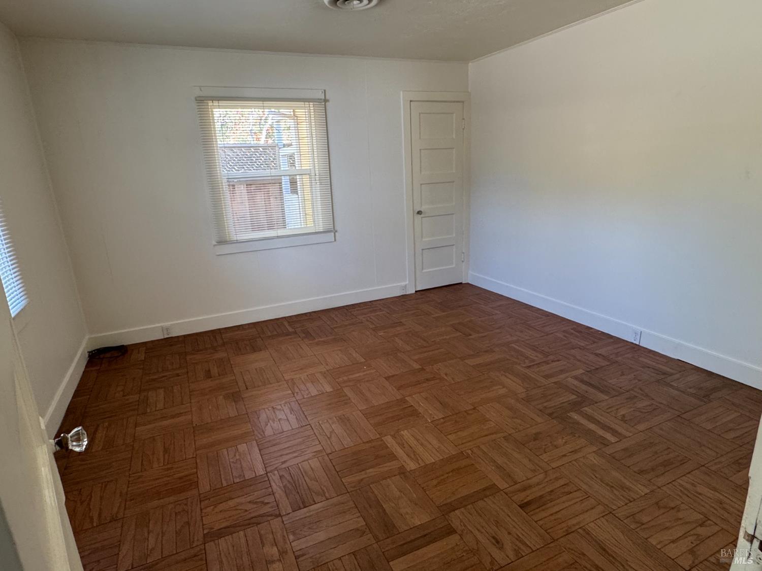 Detail Gallery Image 4 of 13 For 829 Hunt Ave a,  Saint Helena,  CA 94574 - 3 Beds | 2 Baths