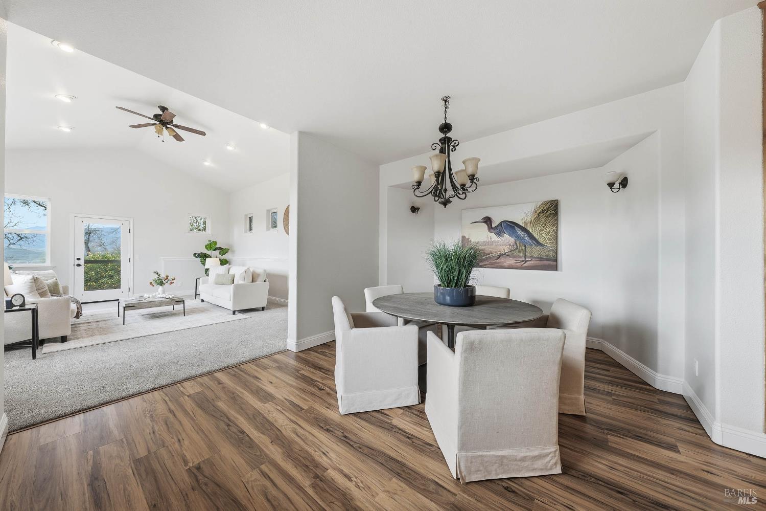 Detail Gallery Image 19 of 75 For 19429 Moon Ridge Rd, Hidden Valley Lake,  CA 95467 - 4 Beds | 2/1 Baths