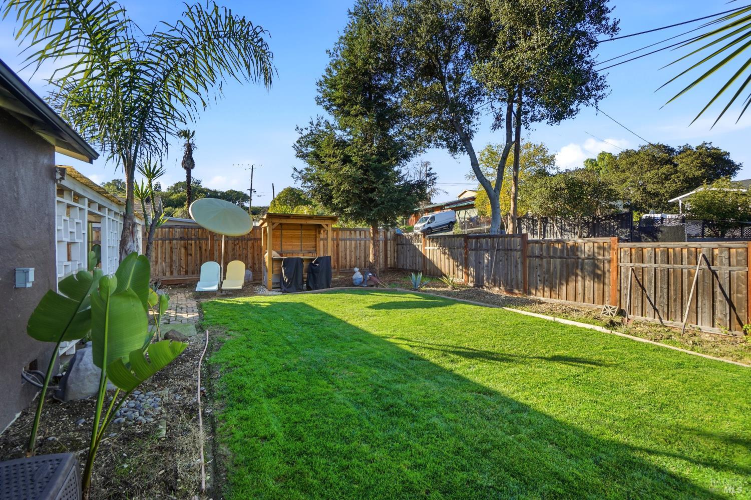 Detail Gallery Image 33 of 39 For 823 Shell Ave, Martinez,  CA 94553 - 3 Beds | 1 Baths