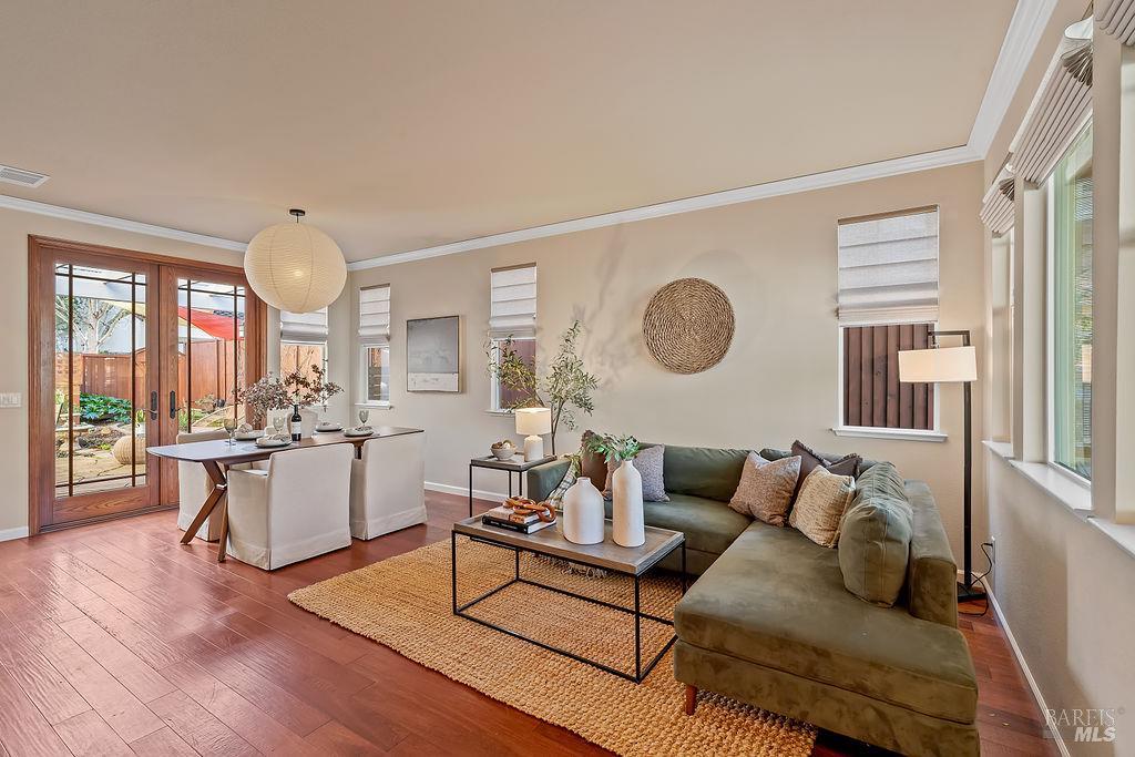 Detail Gallery Image 8 of 37 For 2148 Nectarine Dr, Santa Rosa,  CA 95404 - 3 Beds | 3 Baths