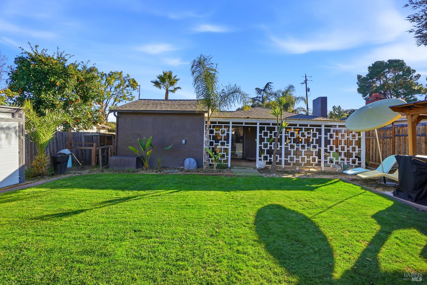 Detail Gallery Image 29 of 39 For 823 Shell Ave, Martinez,  CA 94553 - 3 Beds | 1 Baths