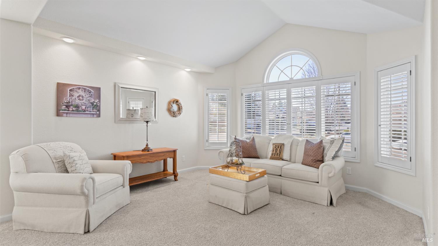 Detail Gallery Image 6 of 44 For 160 Lynd Way, Dixon,  CA 95620 - 3 Beds | 2/1 Baths