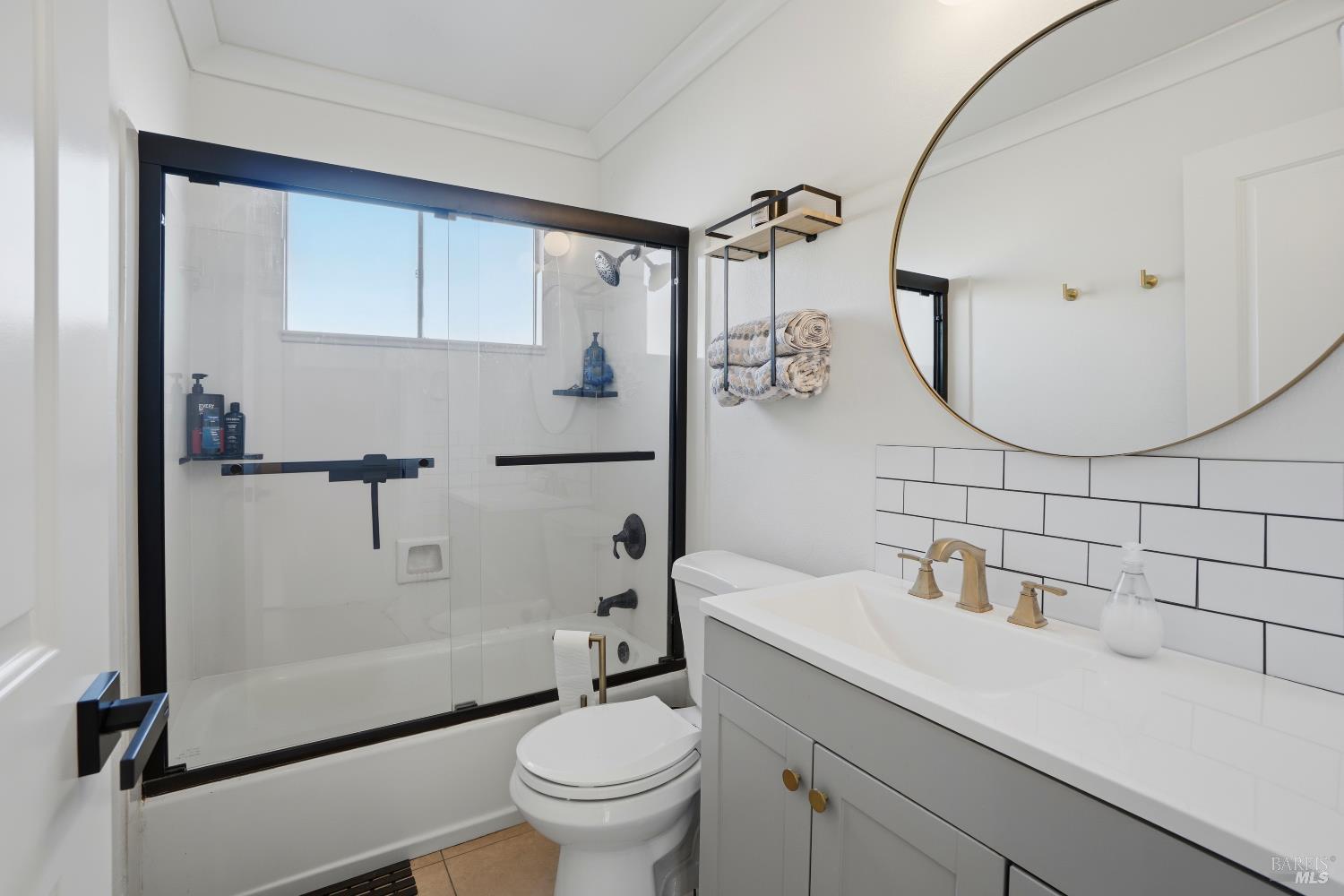 Detail Gallery Image 36 of 39 For 823 Shell Ave, Martinez,  CA 94553 - 3 Beds | 1 Baths