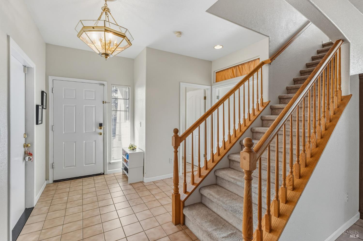 Detail Gallery Image 3 of 52 For 6996 Mortara Ct, Vallejo,  CA 94591 - 4 Beds | 3 Baths