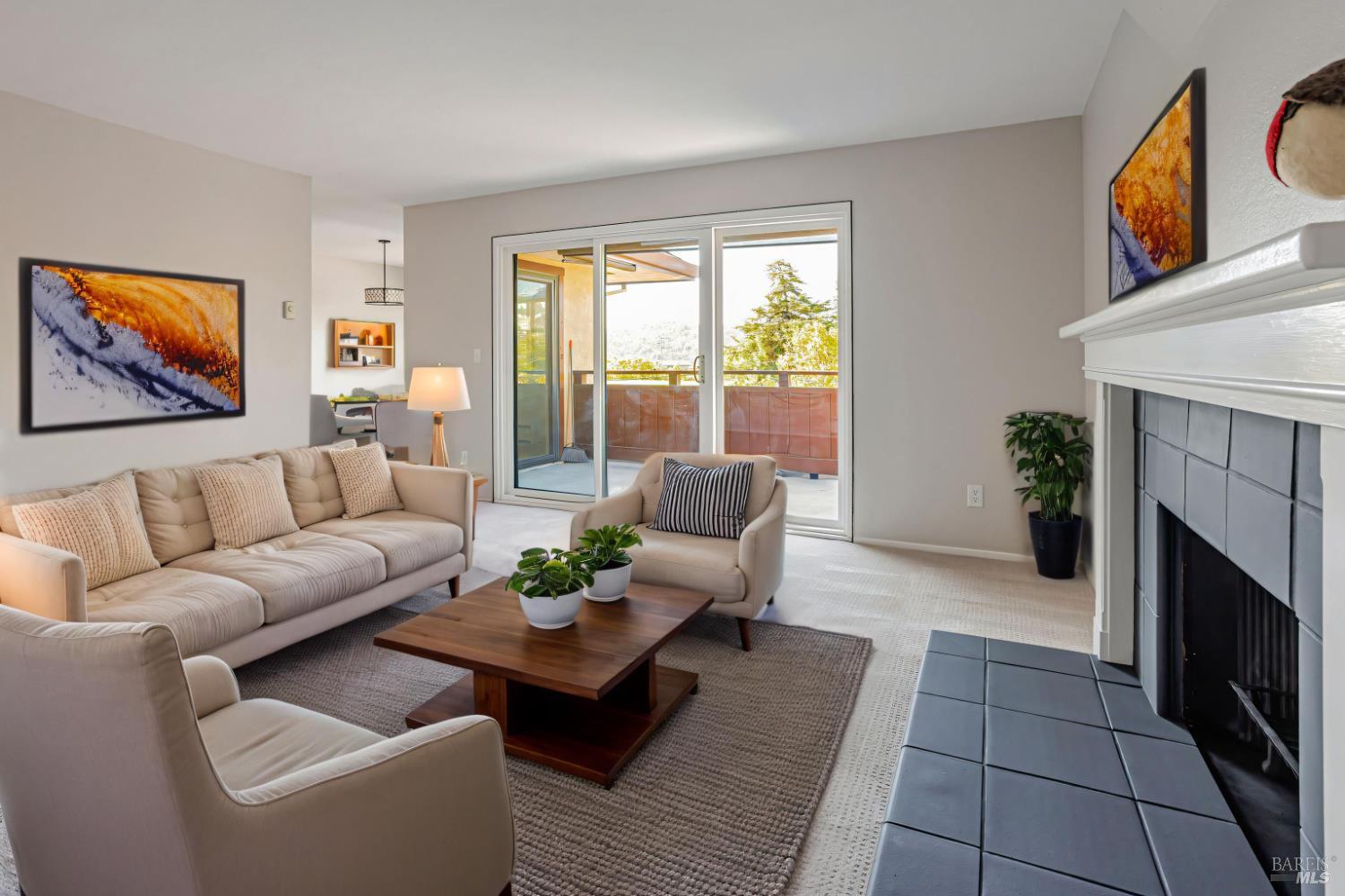 Detail Gallery Image 7 of 35 For 820 Mission Ave #7,  San Rafael,  CA 94901 - 1 Beds | 1 Baths