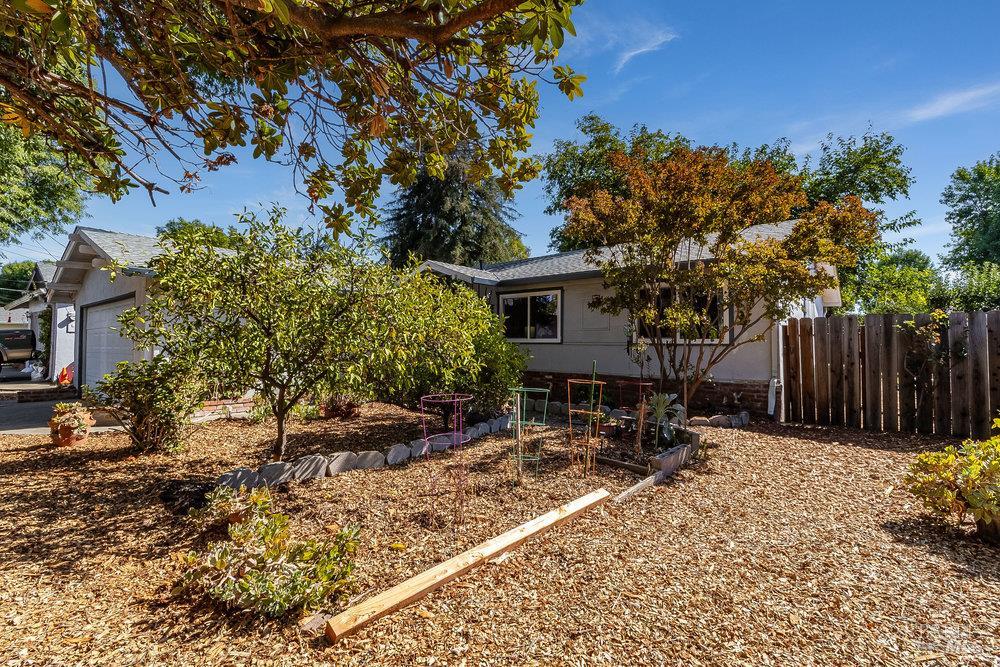 Detail Gallery Image 4 of 30 For 2626 Prestwick Ave, Concord,  CA 94519 - 4 Beds | 2 Baths