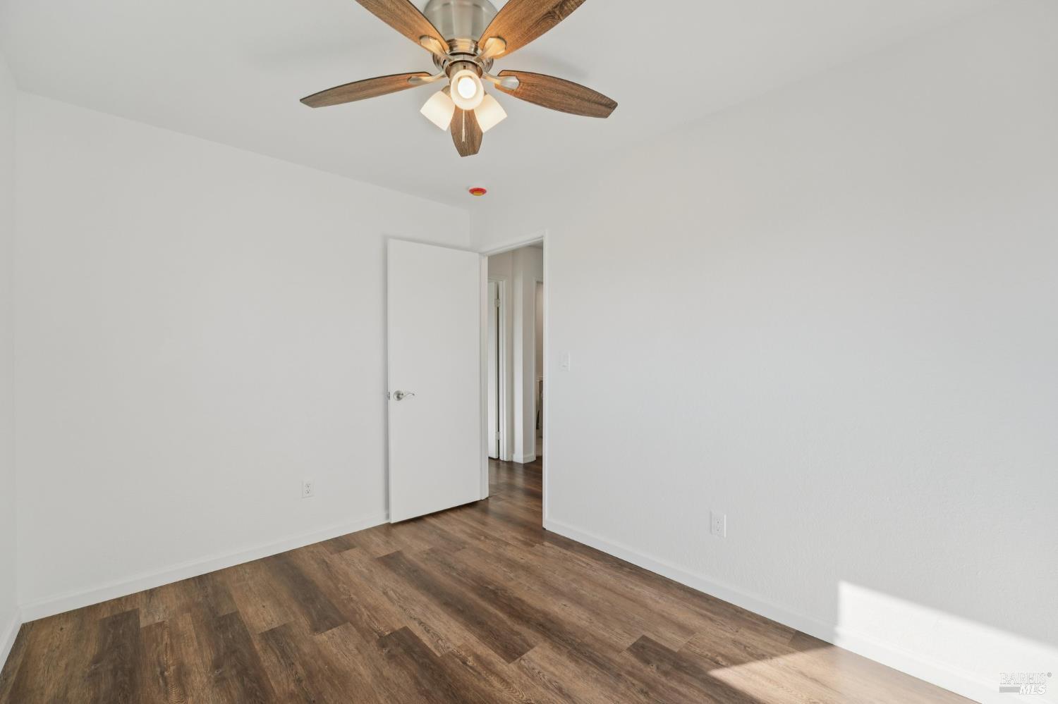 Detail Gallery Image 19 of 32 For 1109 Waxwing Dr, Suisun City,  CA 94585 - 4 Beds | 2/1 Baths