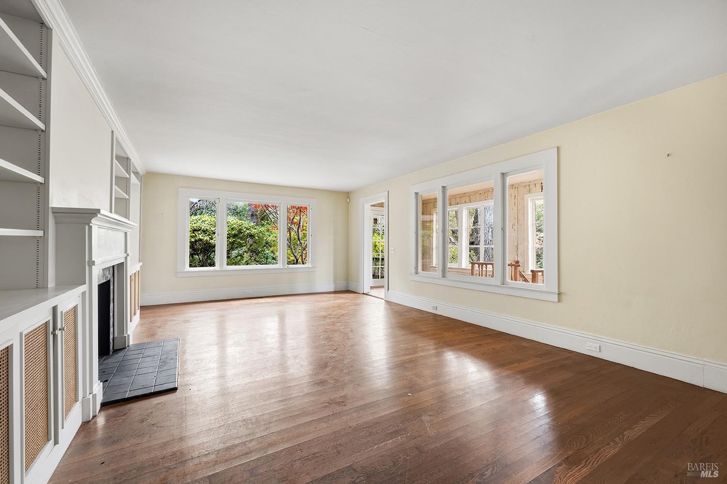 Detail Gallery Image 39 of 55 For 101 Laurel Grove Ave, Kentfield,  CA 94904 - 3 Beds | 2/1 Baths