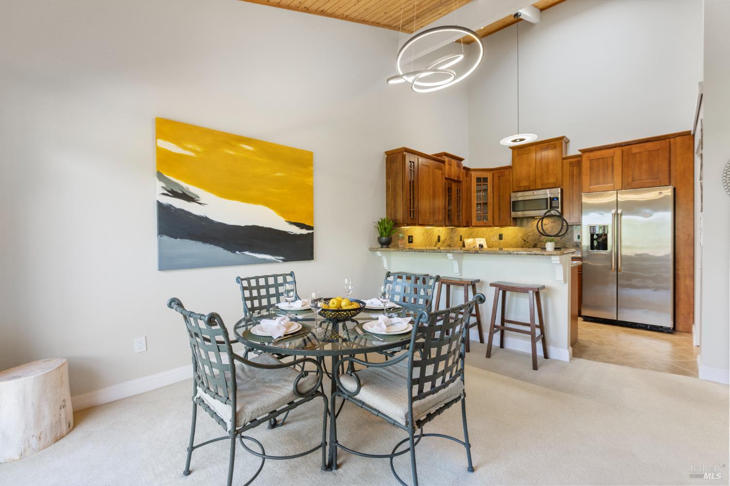 Detail Gallery Image 9 of 48 For 428 El Faisan Dr, San Rafael,  CA 94903 - 2 Beds | 2 Baths