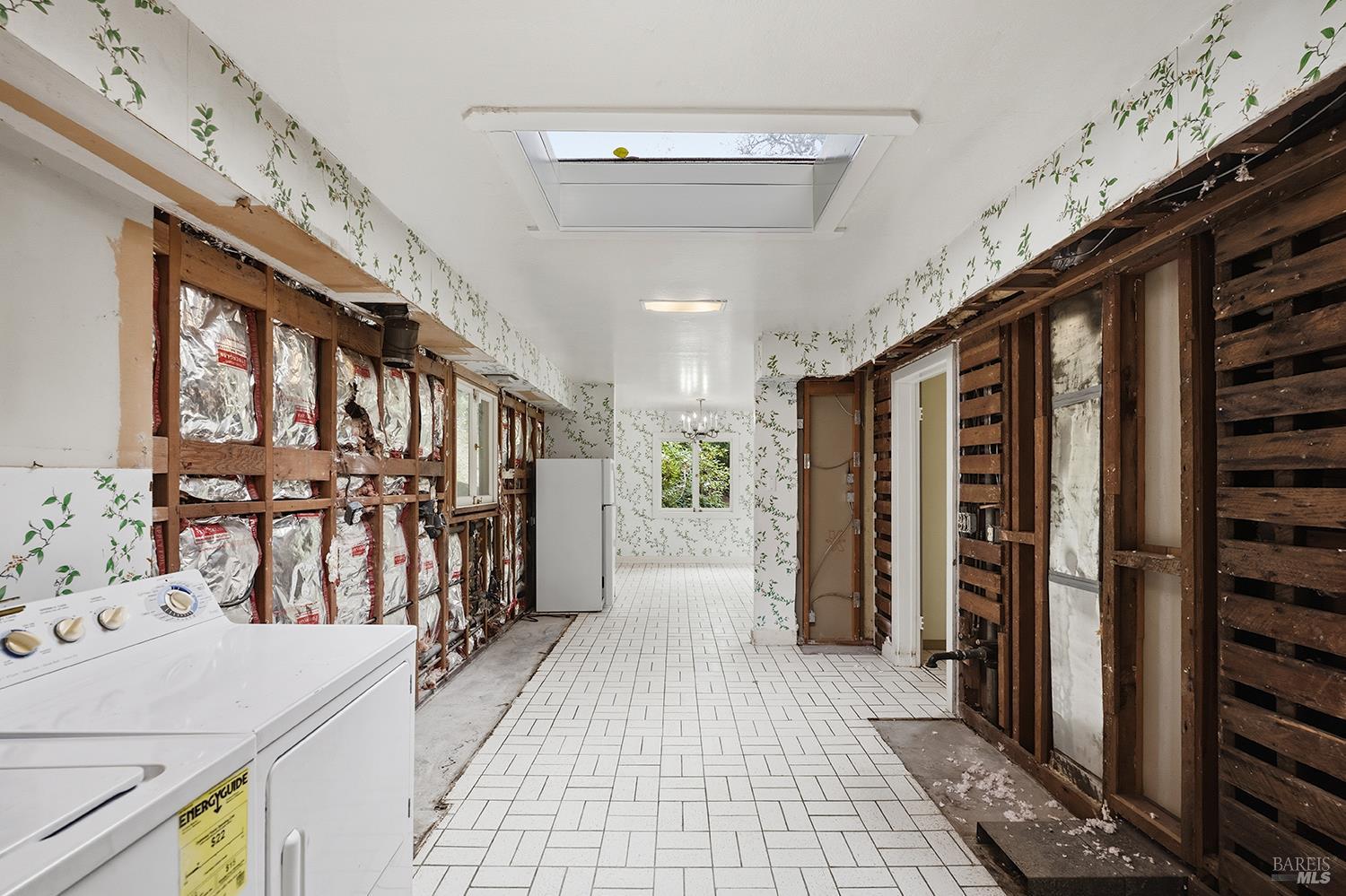 Detail Gallery Image 27 of 55 For 101 Laurel Grove Ave, Kentfield,  CA 94904 - 3 Beds | 2/1 Baths