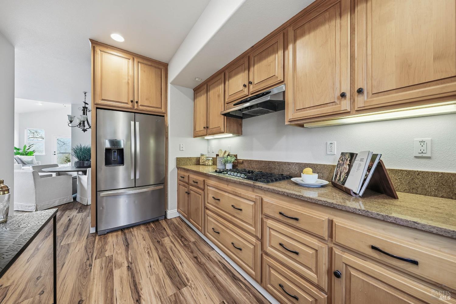 Detail Gallery Image 24 of 75 For 19429 Moon Ridge Rd, Hidden Valley Lake,  CA 95467 - 4 Beds | 2/1 Baths