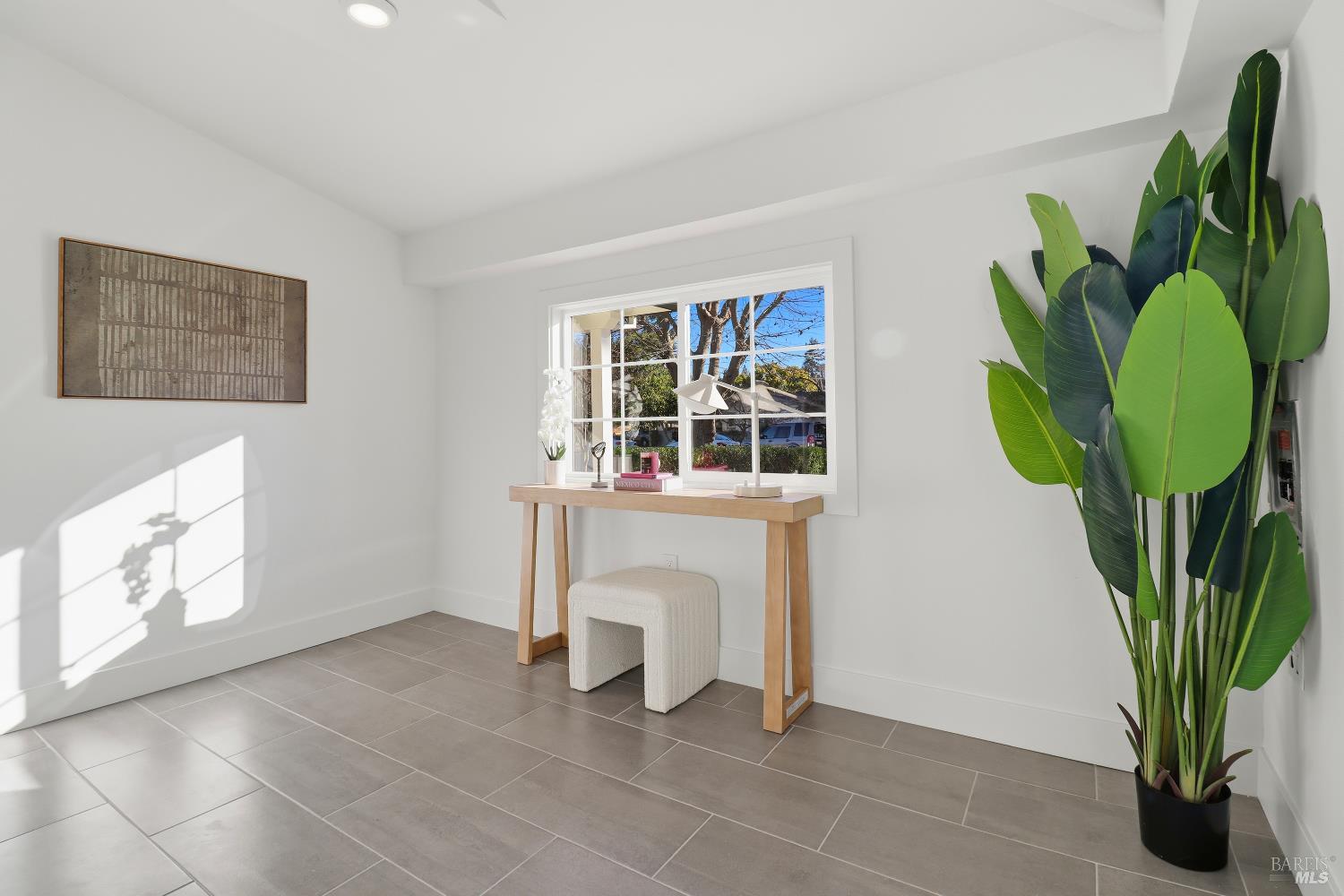 Detail Gallery Image 35 of 41 For 791 Storybook Ct, Novato,  CA 94947 - 3 Beds | 2/1 Baths