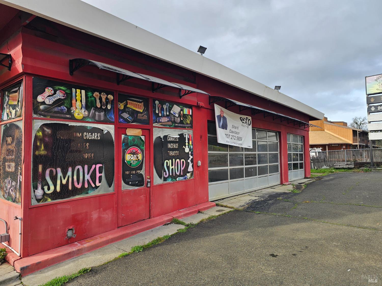 Detail Gallery Image 2 of 9 For 45010 Highway 101 Hwy, Laytonville,  CA 95454 - – Beds | – Baths