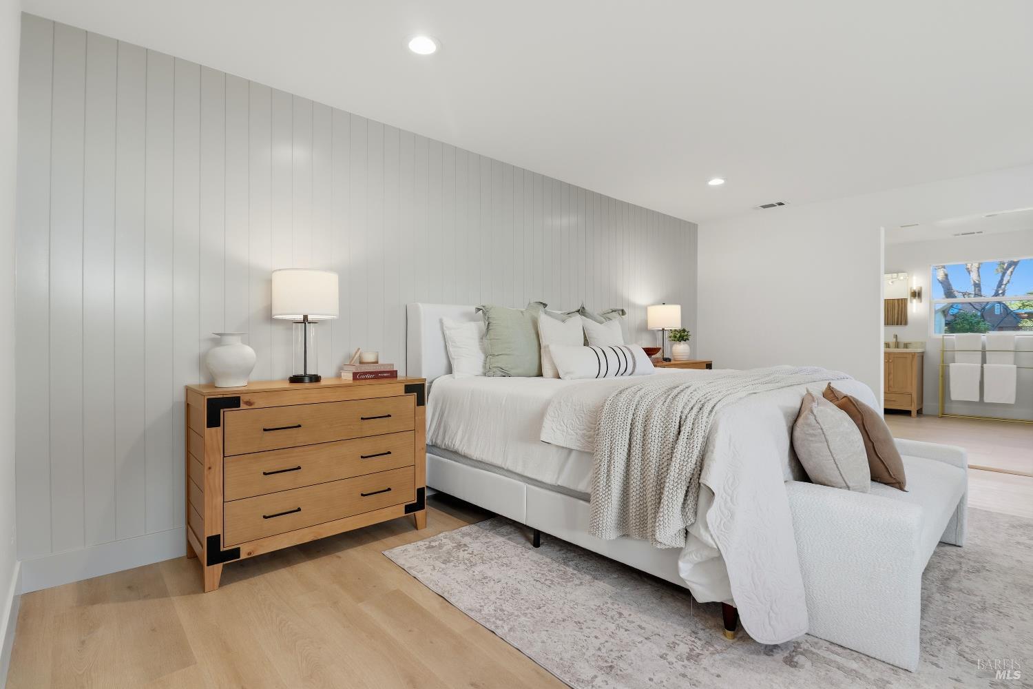 Detail Gallery Image 19 of 41 For 791 Storybook Ct, Novato,  CA 94947 - 3 Beds | 2/1 Baths