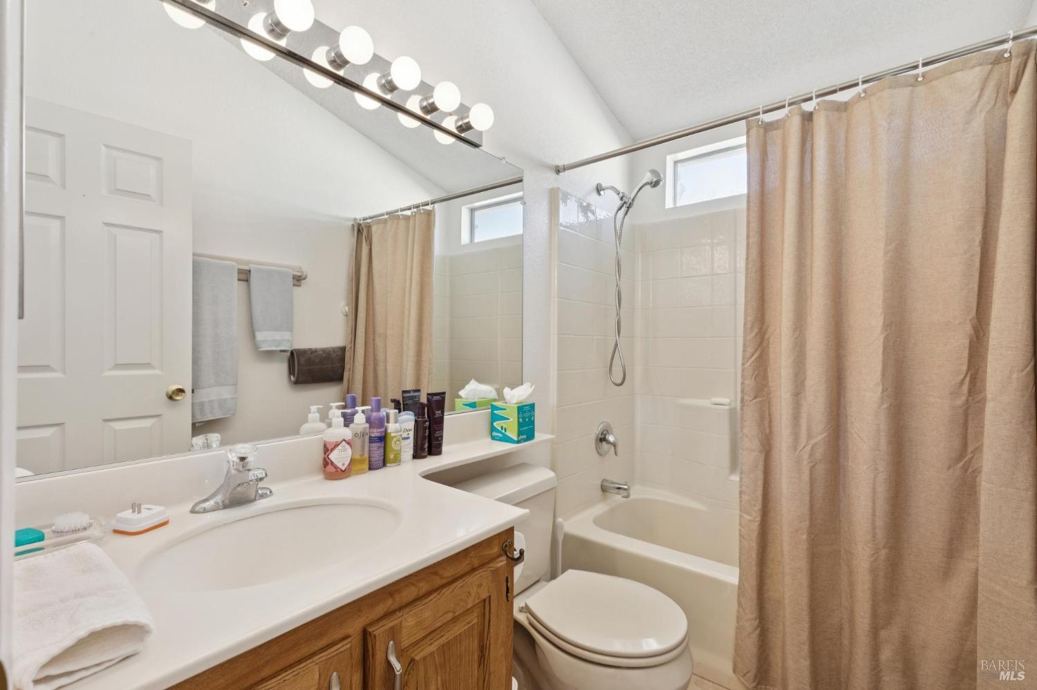 Detail Gallery Image 32 of 40 For 282 Paseo Bolivar Unkn, Sonoma,  CA 95476 - 2 Beds | 2 Baths