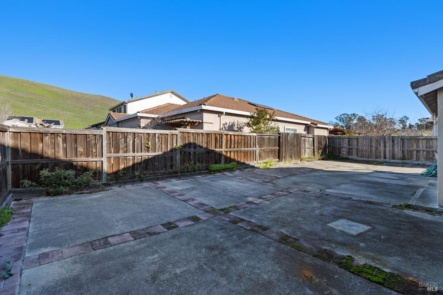 Detail Gallery Image 40 of 52 For 6996 Mortara Ct, Vallejo,  CA 94591 - 4 Beds | 3 Baths