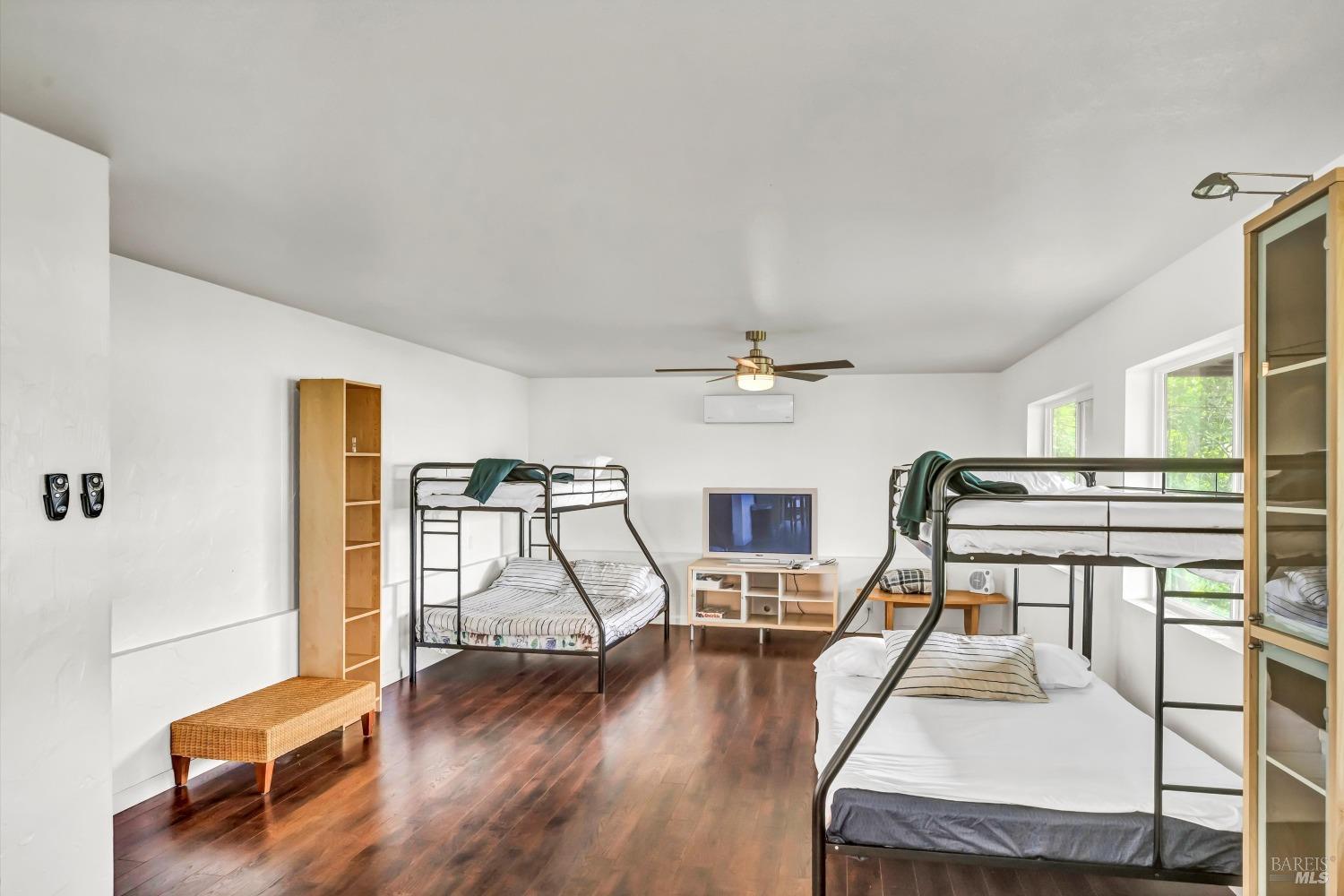 Detail Gallery Image 19 of 31 For 13624 Anderson Rd, Lower Lake,  CA 95457 - 3 Beds | 2 Baths