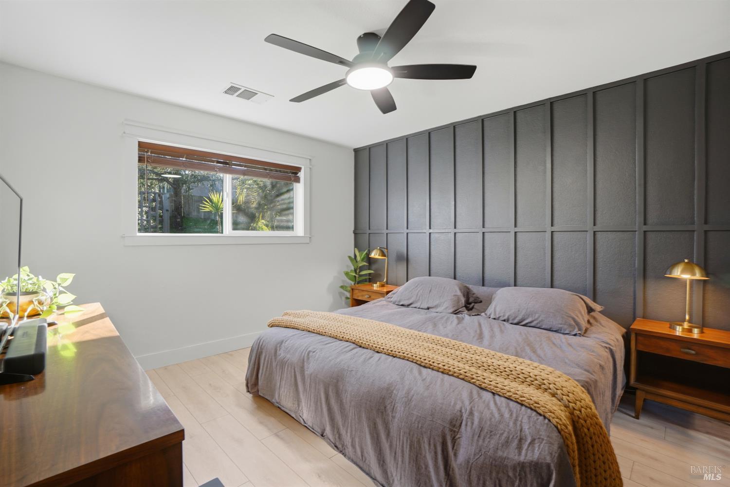 Detail Gallery Image 27 of 39 For 823 Shell Ave, Martinez,  CA 94553 - 3 Beds | 1 Baths