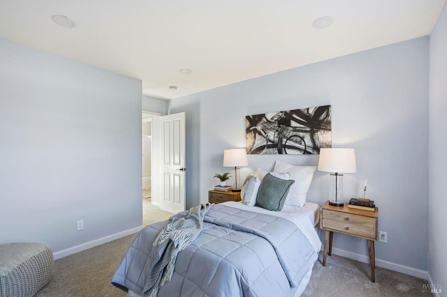 Detail Gallery Image 24 of 40 For 1740 Cork Tree Ln, Santa Rosa,  CA 95404 - 3 Beds | 2/1 Baths