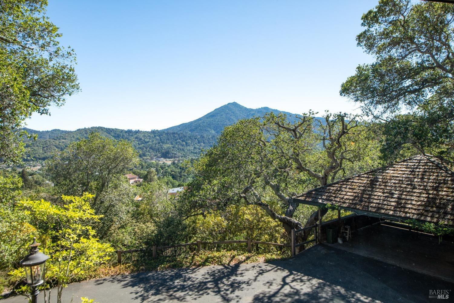 Detail Gallery Image 40 of 40 For 20 Vista Dr, Kentfield,  CA 94904 - 4 Beds | 1/1 Baths