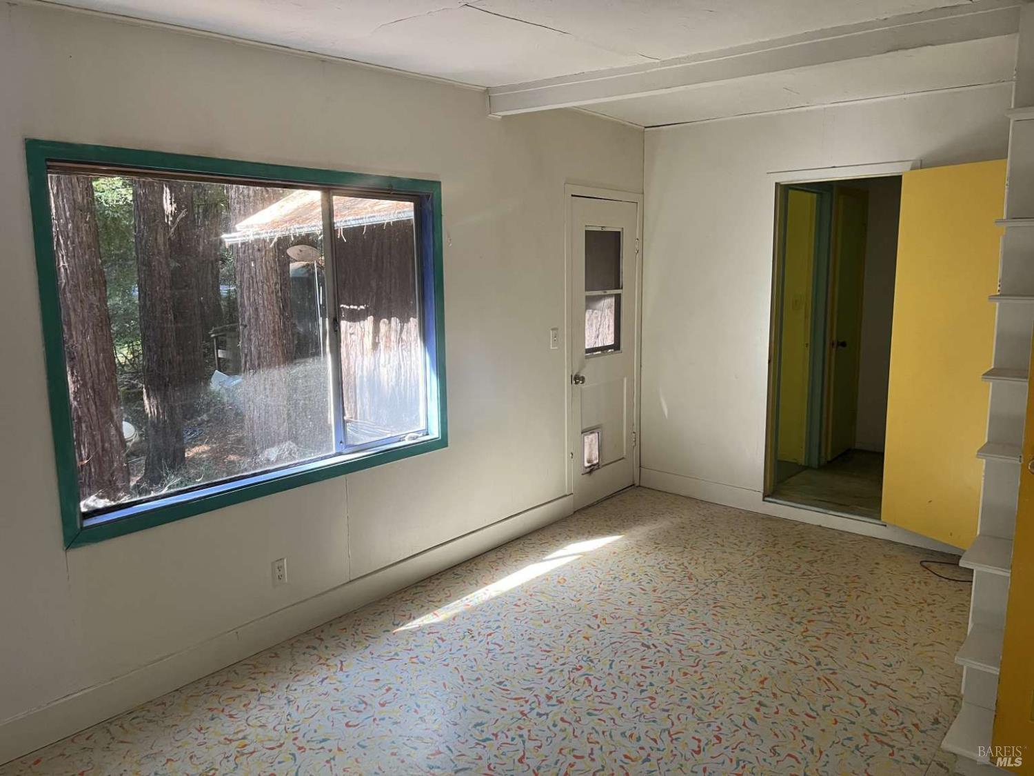 Detail Gallery Image 16 of 36 For 16125 Bittner Rd, Occidental,  CA 95465 - 4 Beds | 2 Baths