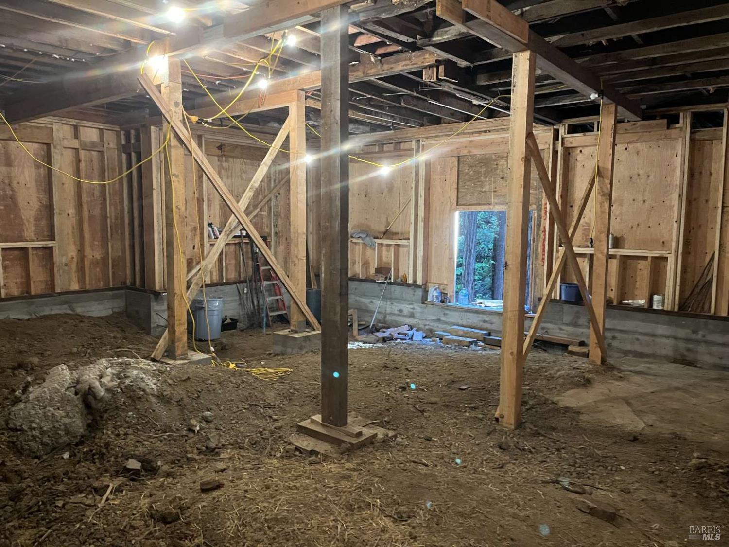 Detail Gallery Image 25 of 36 For 16125 Bittner Rd, Occidental,  CA 95465 - 4 Beds | 2 Baths