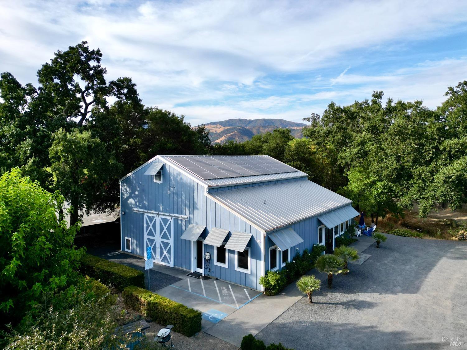 Detail Gallery Image 2 of 39 For 5566 Highway 128 Hwy, Geyserville,  CA 95441 - – Beds | – Baths