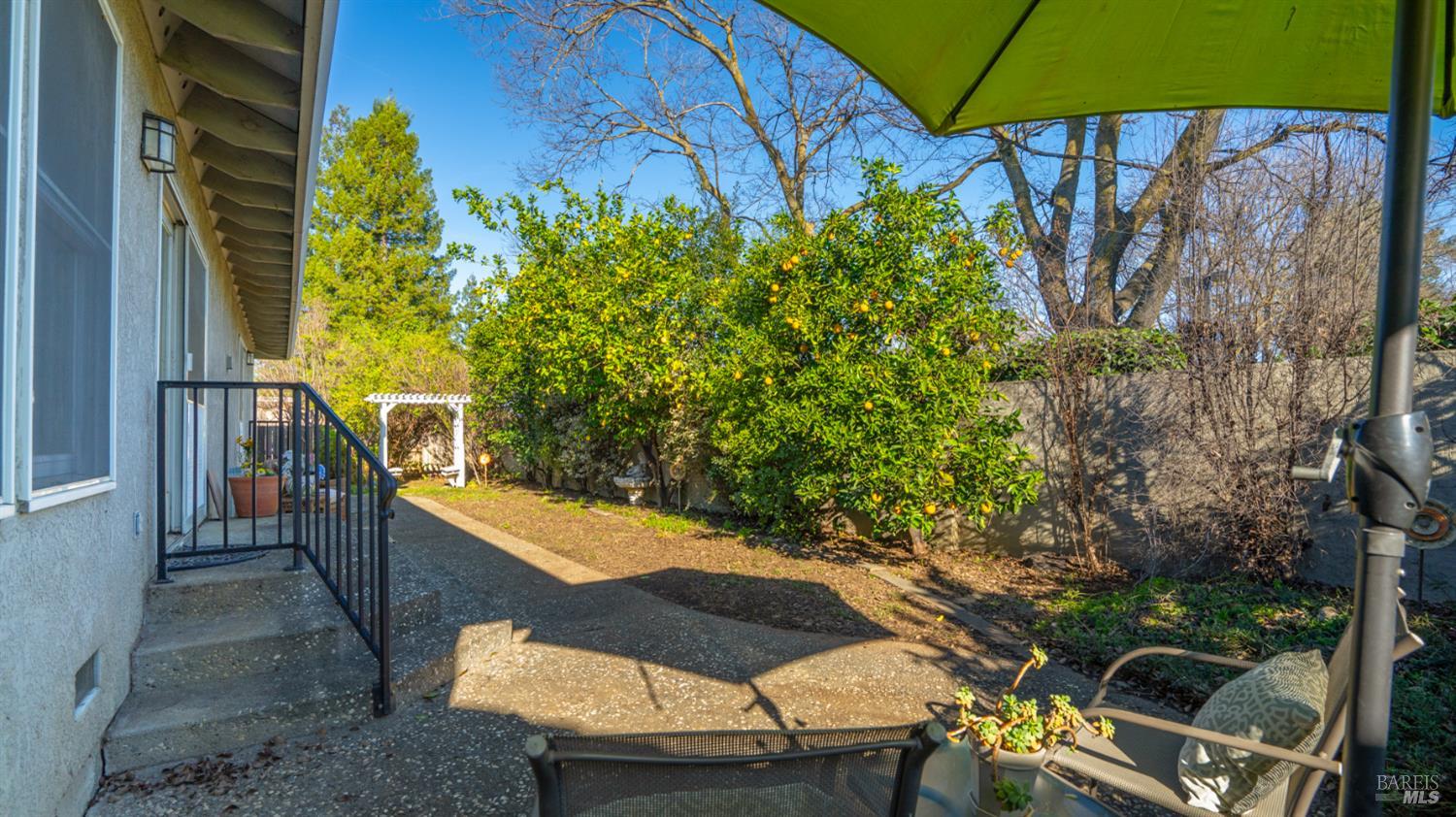 Detail Gallery Image 36 of 44 For 160 Lynd Way, Dixon,  CA 95620 - 3 Beds | 2/1 Baths