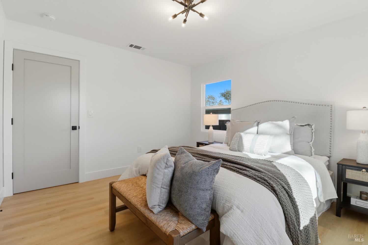 Detail Gallery Image 26 of 41 For 791 Storybook Ct, Novato,  CA 94947 - 3 Beds | 2/1 Baths