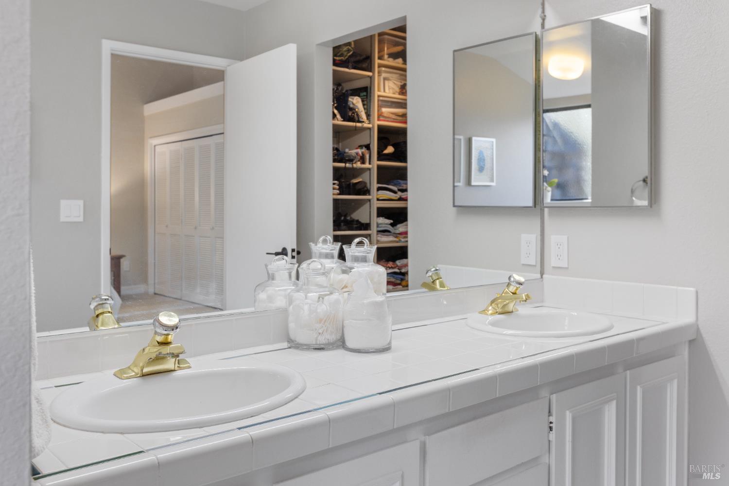 Detail Gallery Image 23 of 48 For 428 El Faisan Dr, San Rafael,  CA 94903 - 2 Beds | 2 Baths