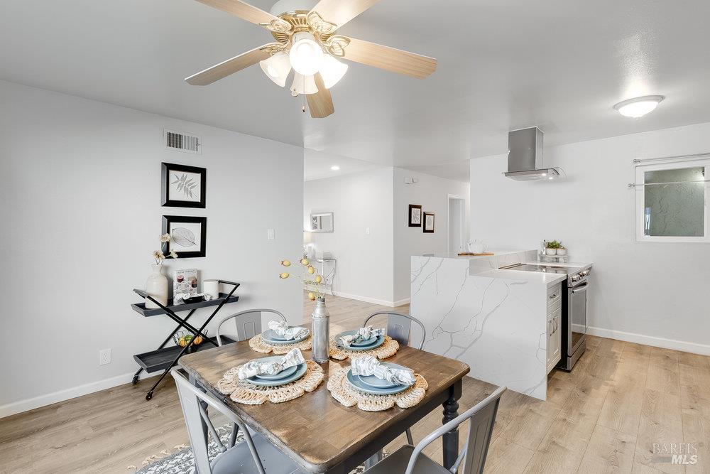 Detail Gallery Image 10 of 30 For 2626 Prestwick Ave, Concord,  CA 94519 - 4 Beds | 2 Baths