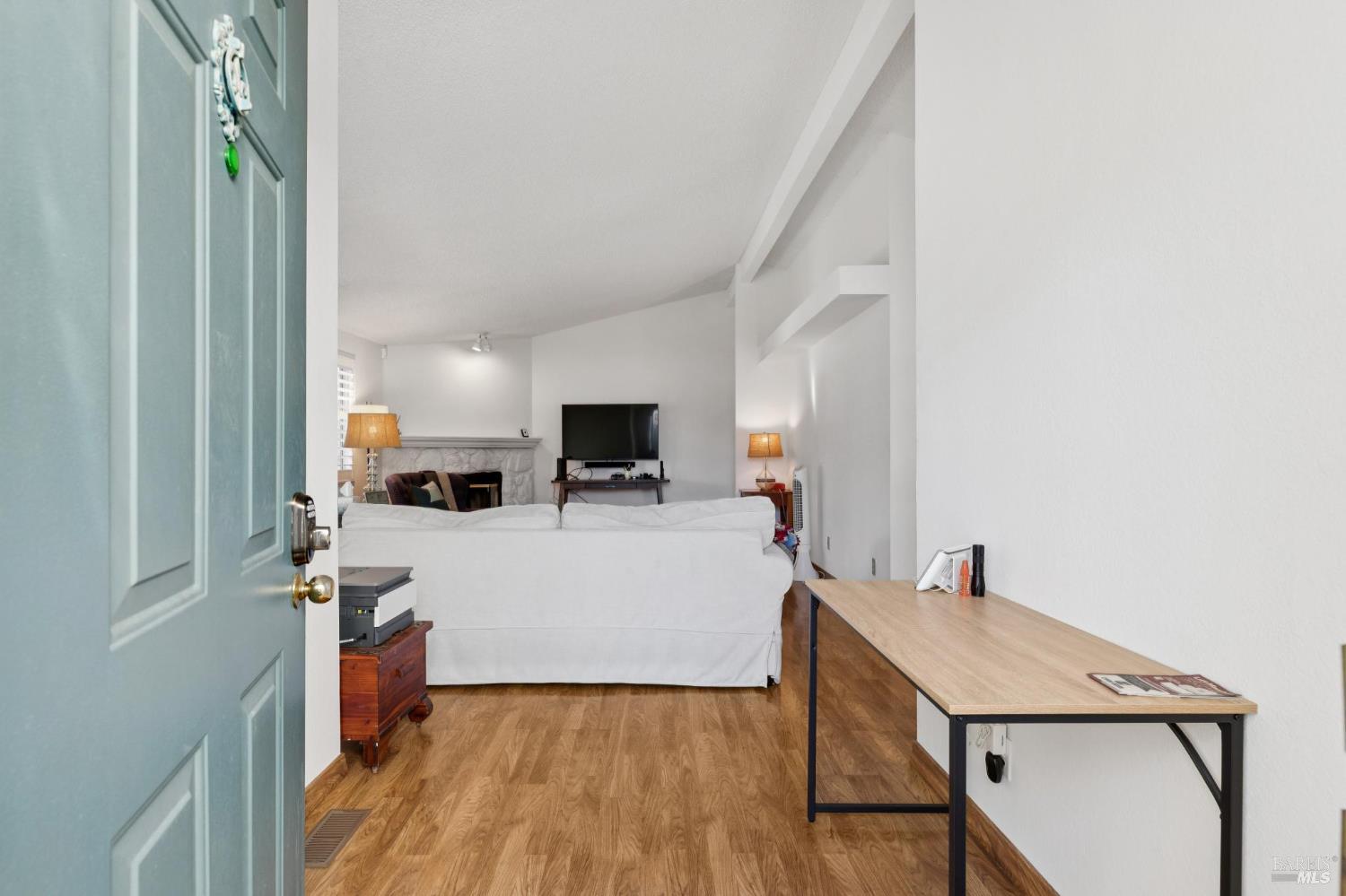 Detail Gallery Image 4 of 40 For 282 Paseo Bolivar Unkn, Sonoma,  CA 95476 - 2 Beds | 2 Baths