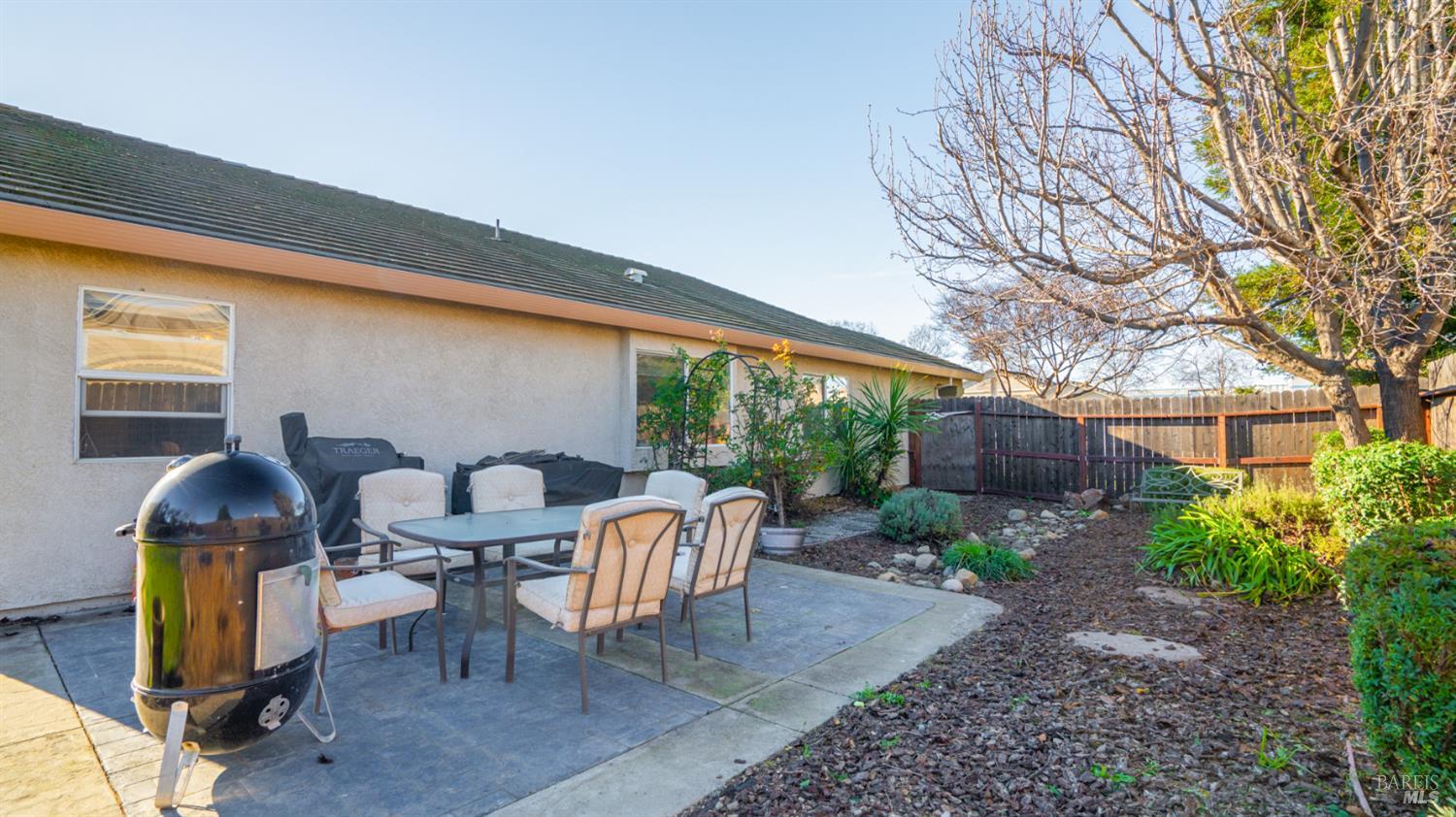 Detail Gallery Image 38 of 49 For 715 Wiegand Way, Dixon,  CA 95620 - 4 Beds | 2 Baths