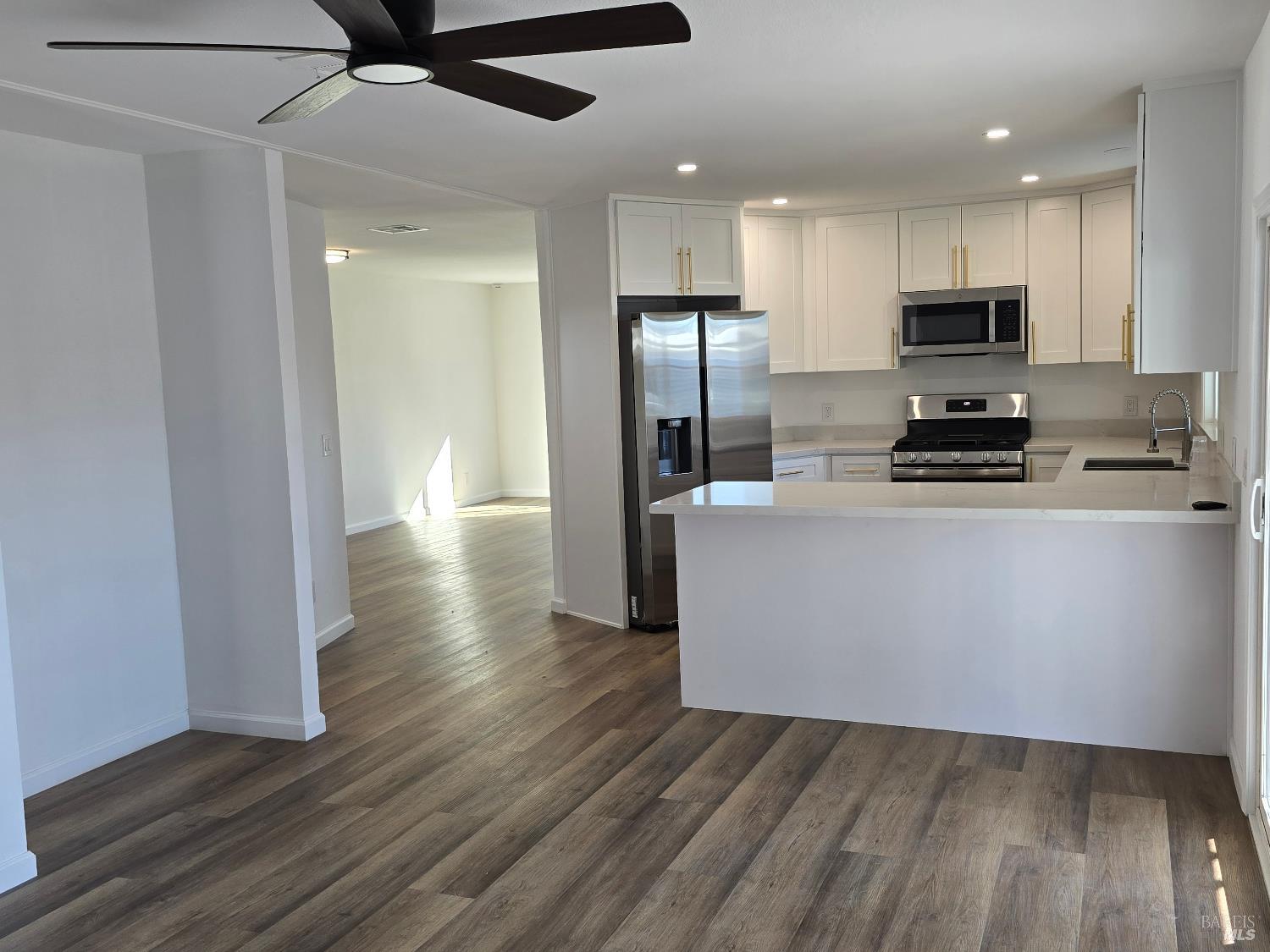 Detail Gallery Image 12 of 26 For 468 Colonial Park Dr, Santa Rosa,  CA 95403 - 2 Beds | 2 Baths