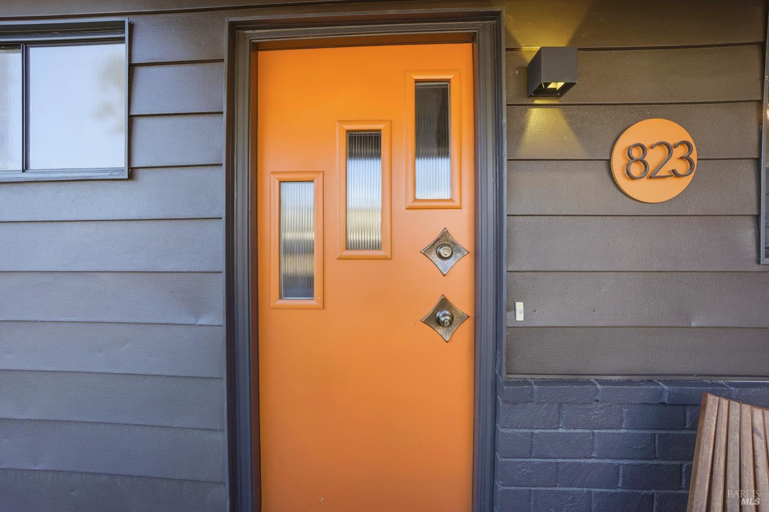 Detail Gallery Image 8 of 39 For 823 Shell Ave, Martinez,  CA 94553 - 3 Beds | 1 Baths