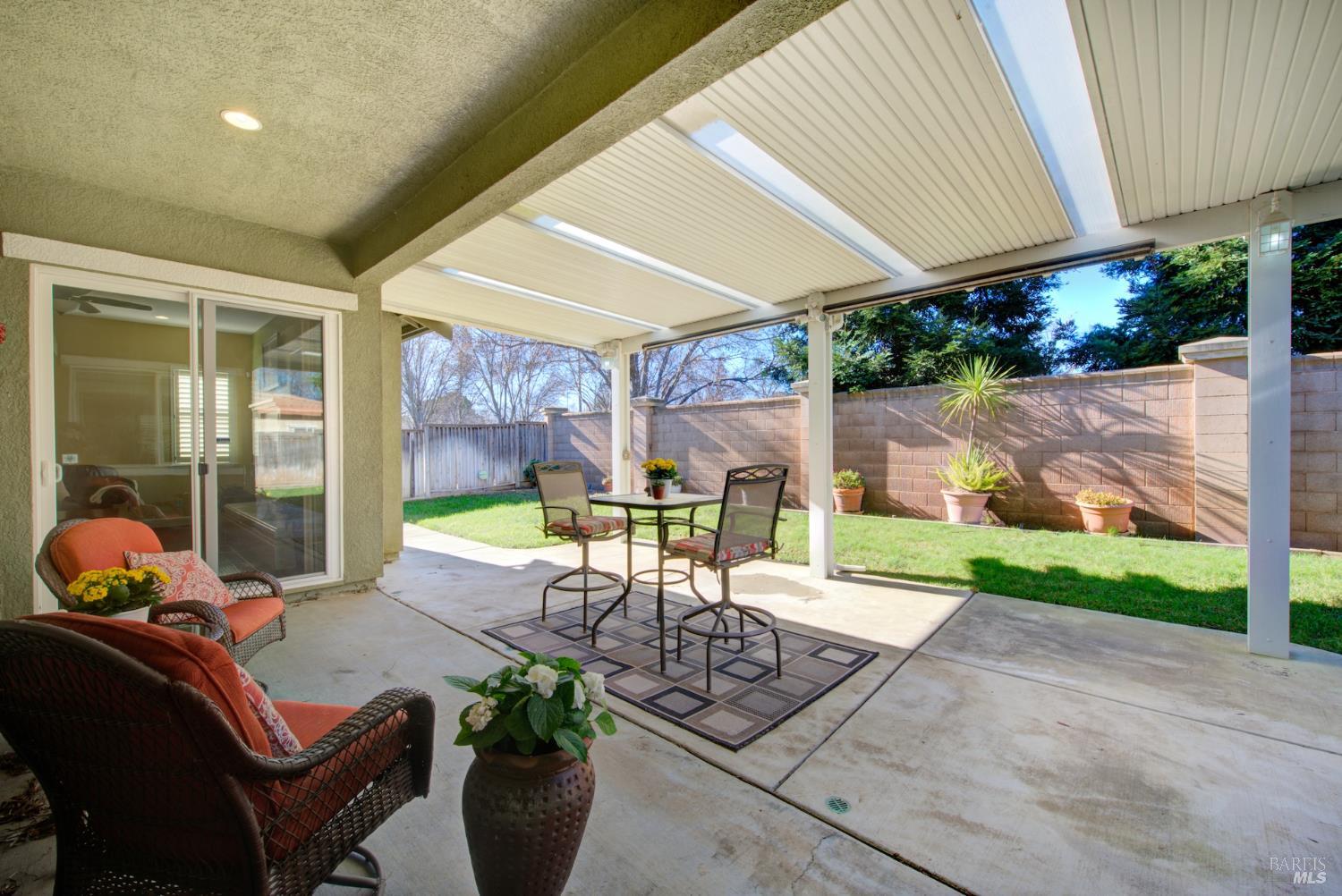 Detail Gallery Image 60 of 86 For 681 Canterbury Cir, Vacaville,  CA 95687 - 3 Beds | 2/1 Baths