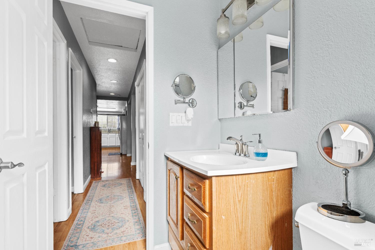 Detail Gallery Image 26 of 48 For 230 James Ct, Vacaville,  CA 95687 - 3 Beds | 2 Baths